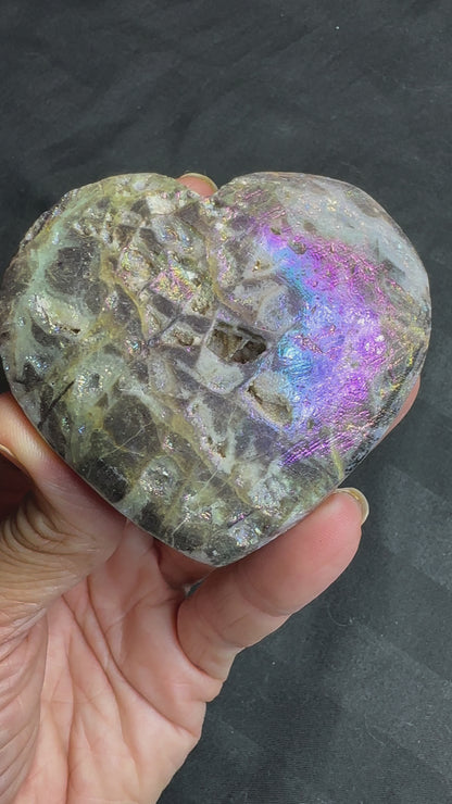 Aura Sphalerite Heart